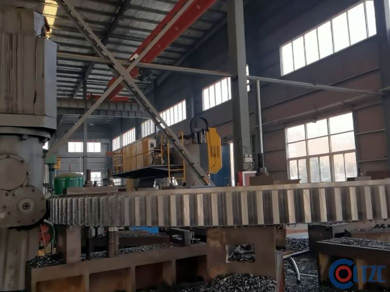 洛阳洛特轴承科技有限公司热电厂斗轮机轴承的热处理与齿加工