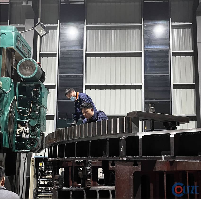 十米高精度轴承分段齿圈 精加工，春节不放假加紧生产