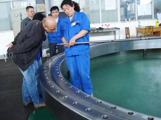 自主研制超大钢包回转台轴承，刷新国内纪录